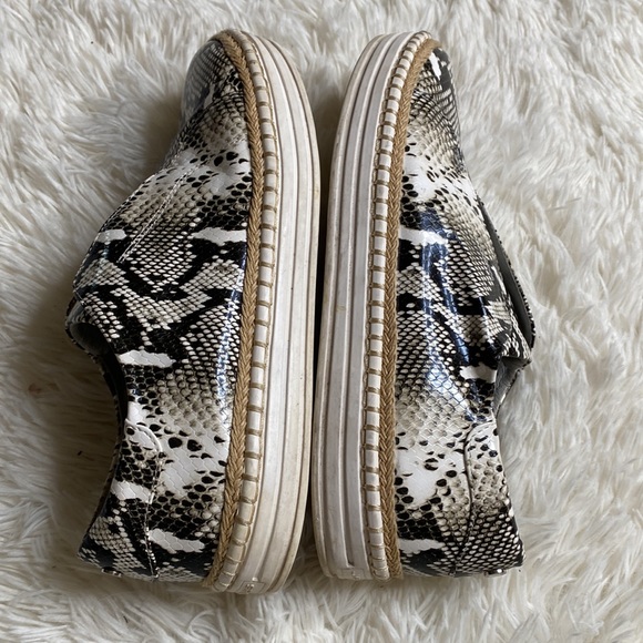 J Slides Black White Python Print Slip On Espadrille Sneakers Size 7 - Picture 8 of 12